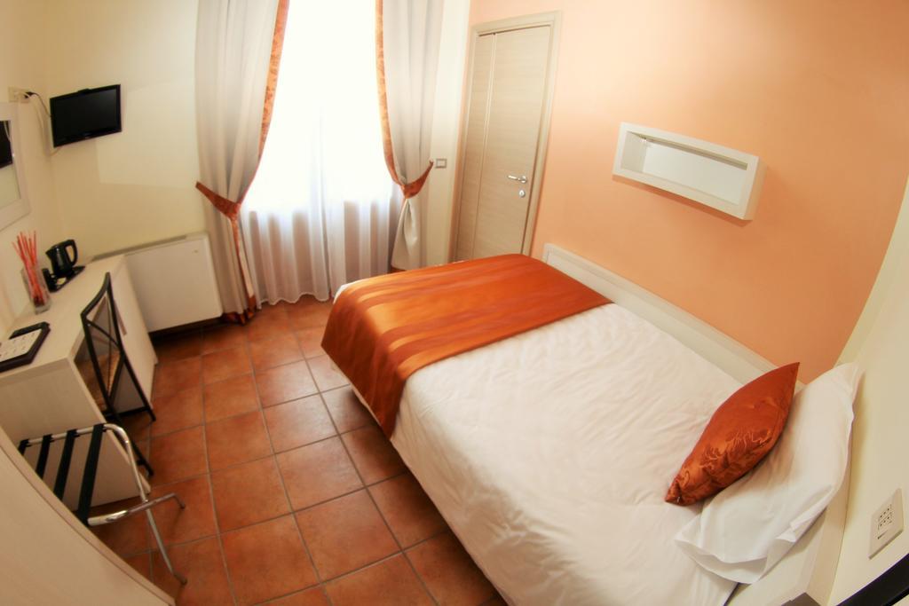 Hotel Bella Firenze Room photo